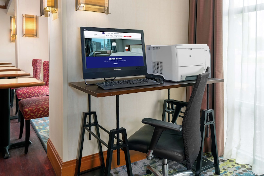 Hampton Inn Springfield South Enfield - photo 40