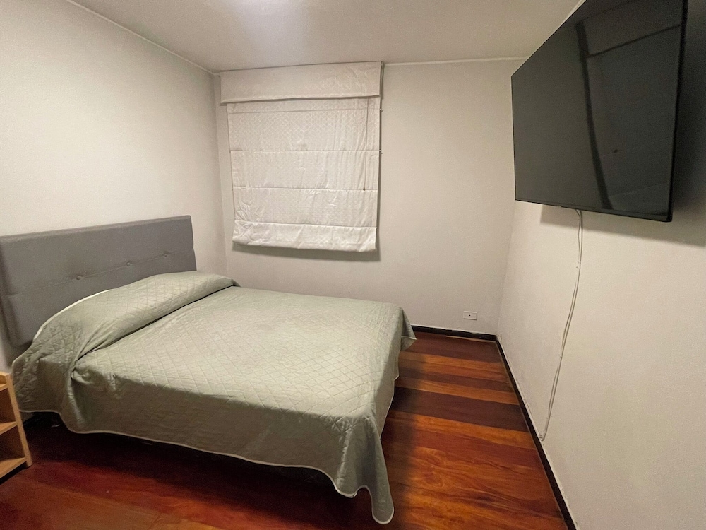 Alojate.pe in Santiago De Surco, Peru