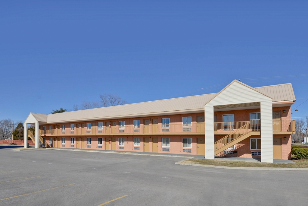 Americas Best Value Inn Marion IL - photo 3