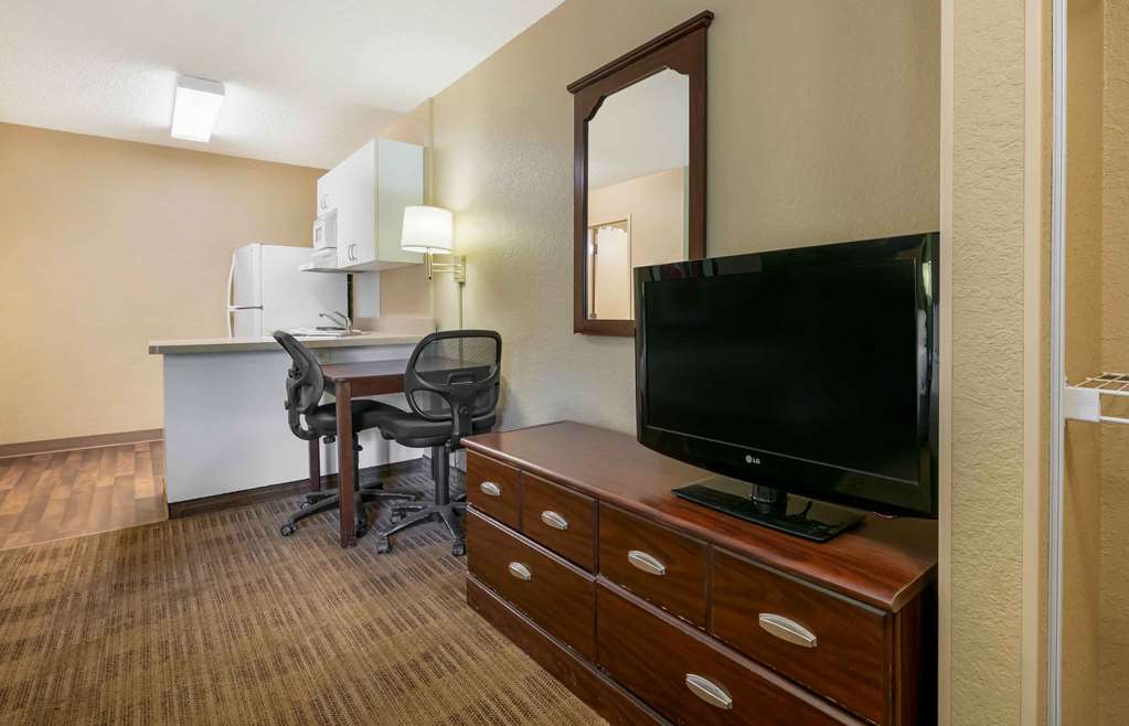 Extended Stay America Select Suites Gainesville I 75 - photo 24
