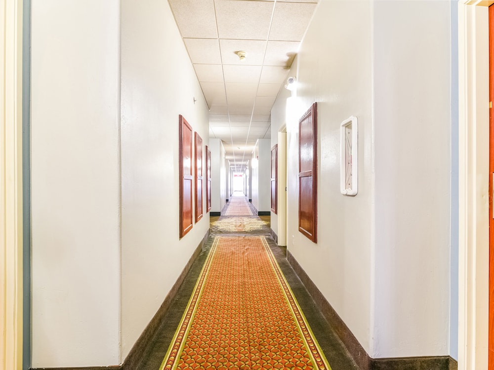 OYO Townhouse Oklahoma City Airport - photo 39