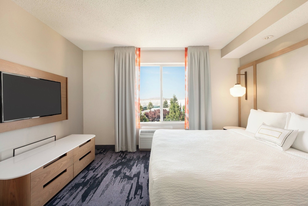 Fairfield Inn & Suites by Marriott Reno Sparks - photo 15
