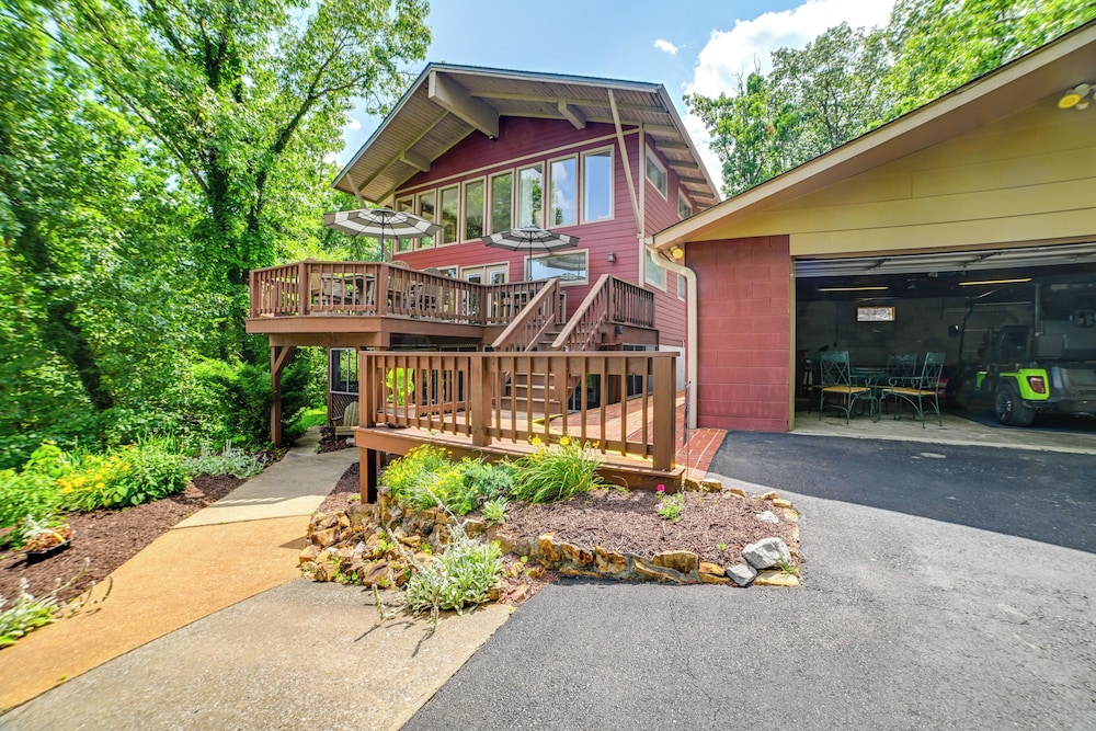 Kentucky Lake Retreat: A Memory making Getaway — hotel in New Concord