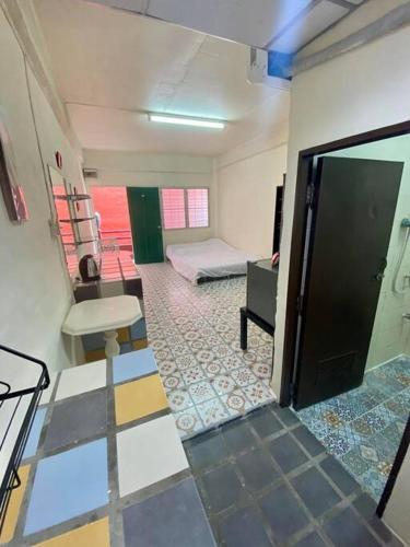 Ratanawong Place 513