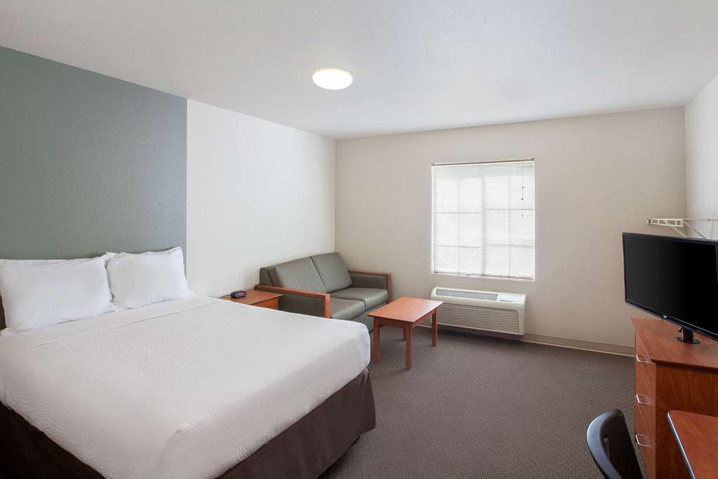 WoodSpring Suites Jacksonville Beach Blvd - photo 10