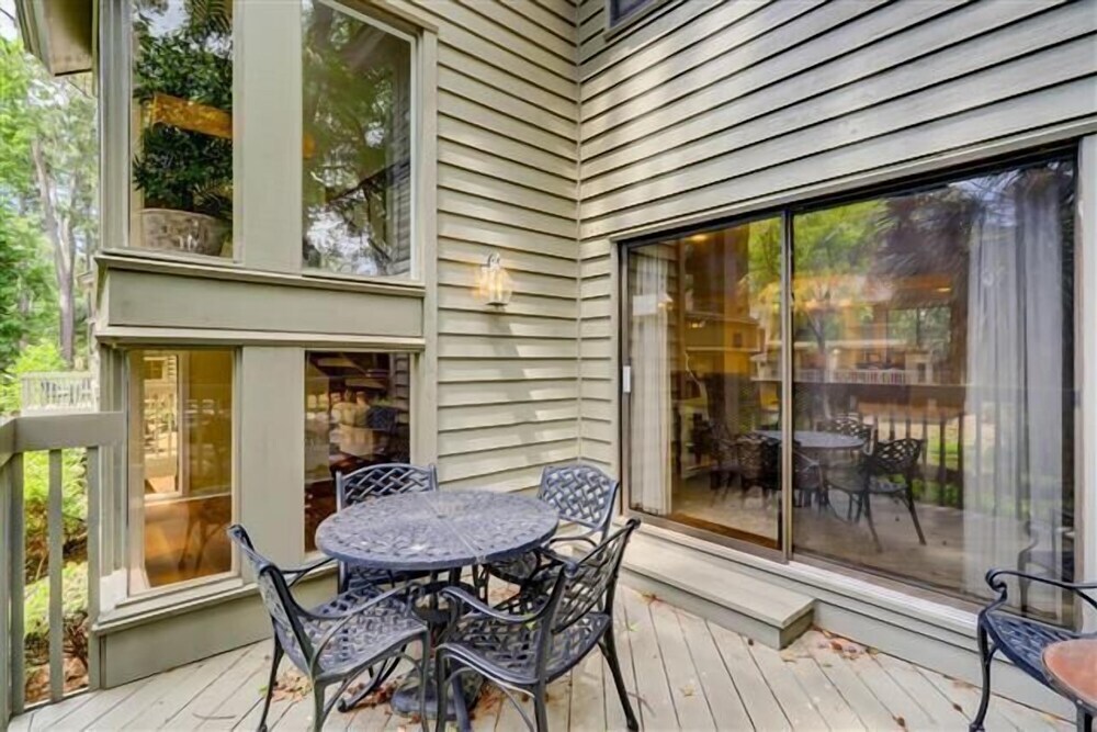 2447 Inland Harbour at the Sea Pines Resort - photo 6