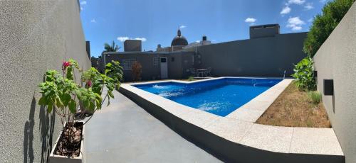 Apartamentos Colibrí — 4-Star Luxury Hotel in San Nicolas De Los Arroyos, Argentina