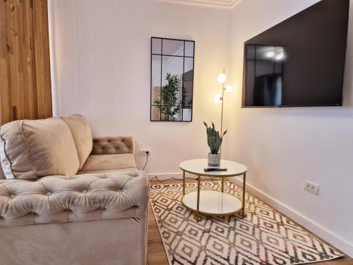 Cozy Nest near Bulevardul Decebal — 4-Star Luxury Hotel in Bucharest, Romania