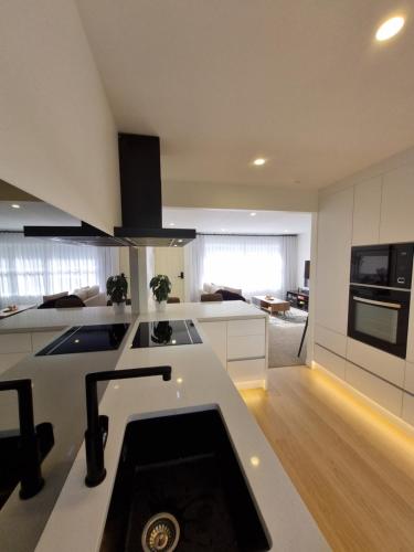 Inner City 2 Bedroom Unit Close to Hospitals and CBD — 4-Star Luxury Hotel in Hamilton, New Zealand