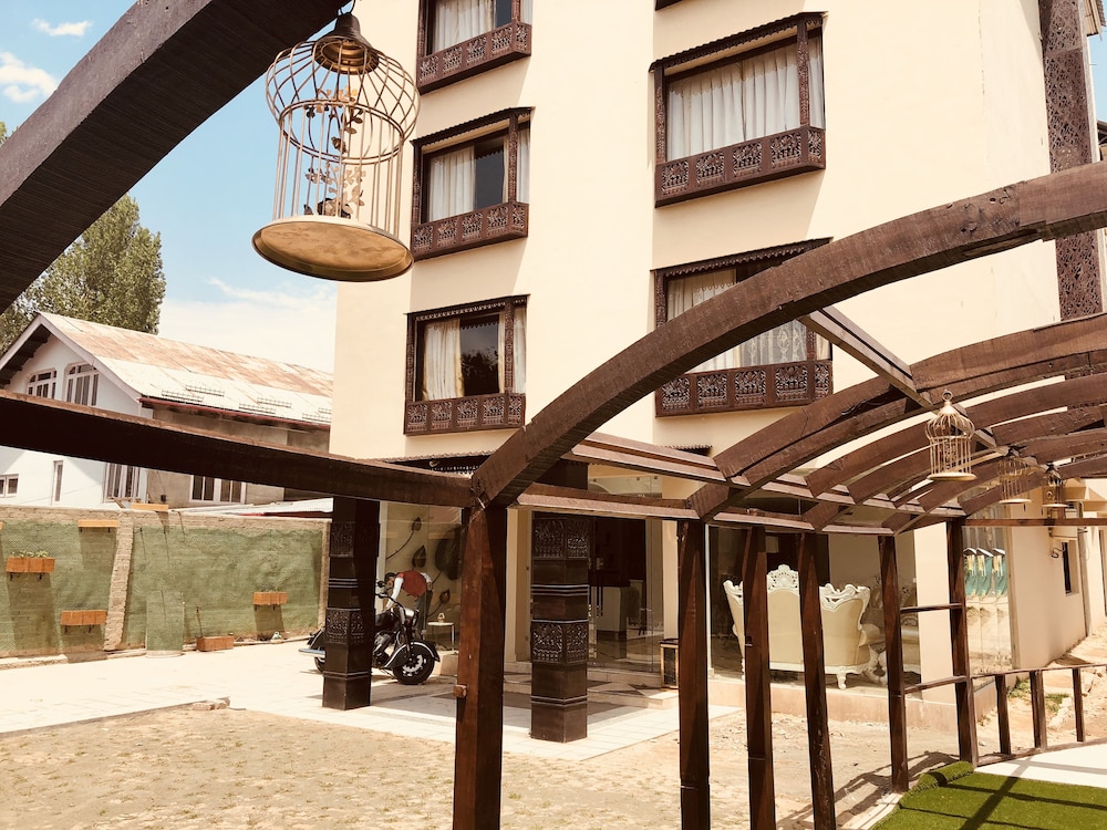 The Saffron - carbon neutral hotel in Srinagar
