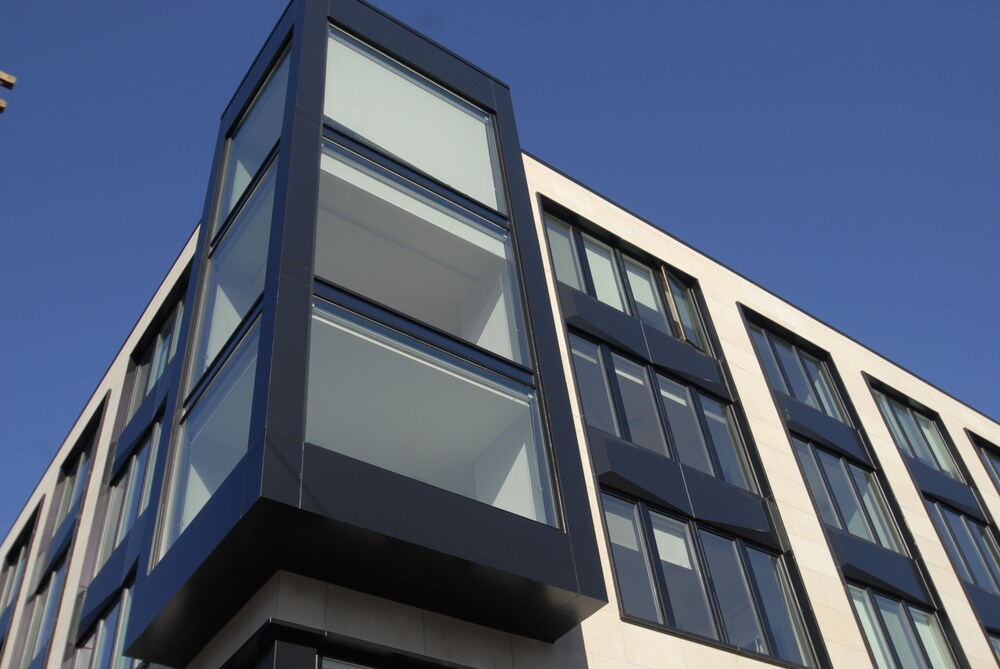 Dharma Home Suites Hoboken at Grand - photo 42
