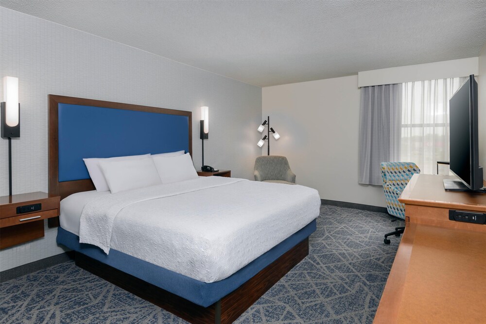 Hampton Inn Buffalo Airport Galleria Mall - photo 9