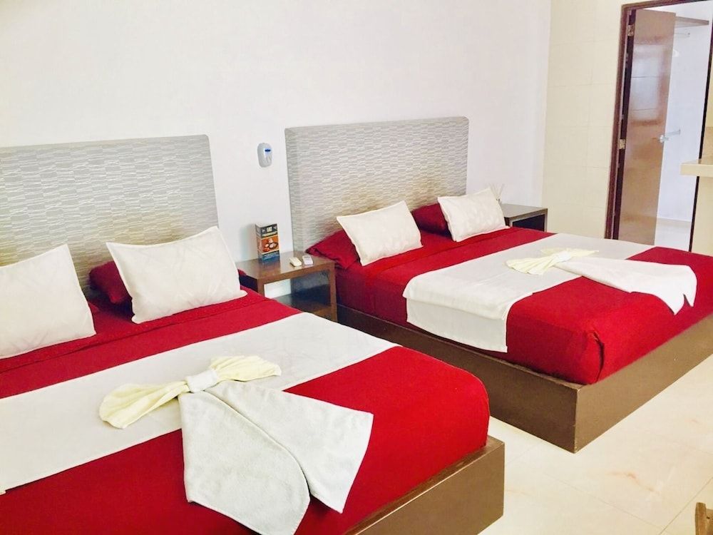 Condotel 5th Avenue Deluxe Family Studio — 4-Star Luxury Hotel in Playa Del Carmen, Mexico