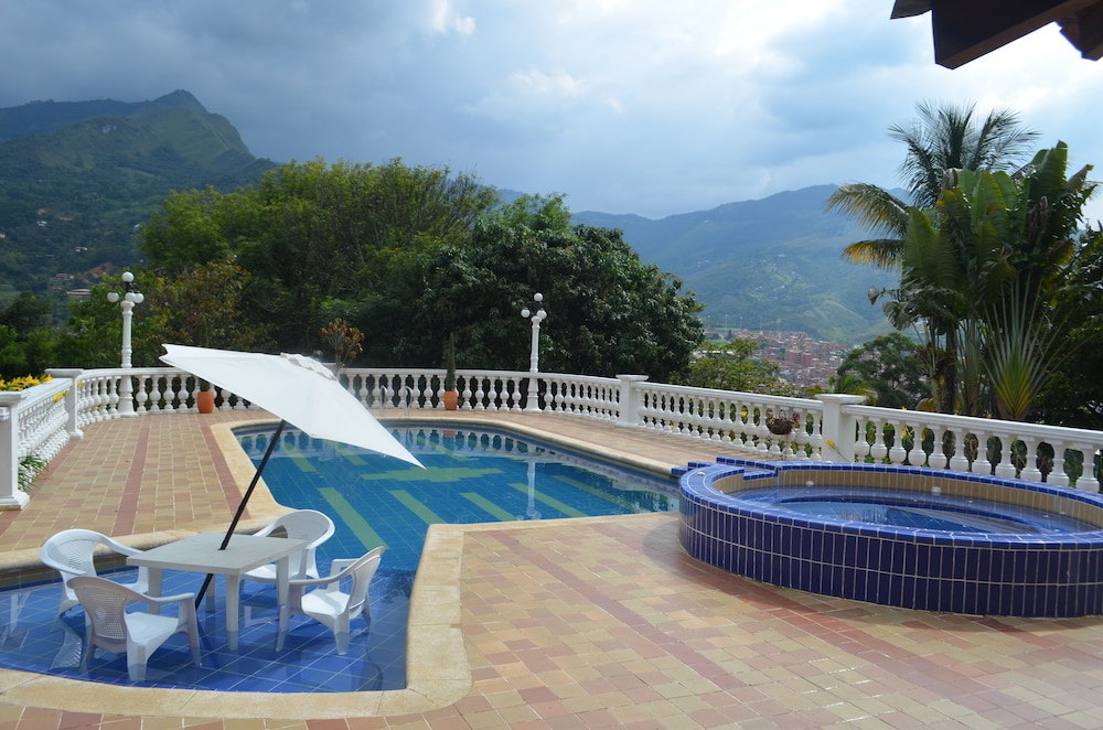Hotel Campestre — hotel in Copacabana
