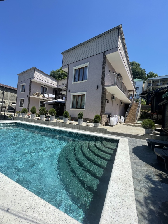 Gostevoy Dom Kameliya - last minute hotel in Sochi