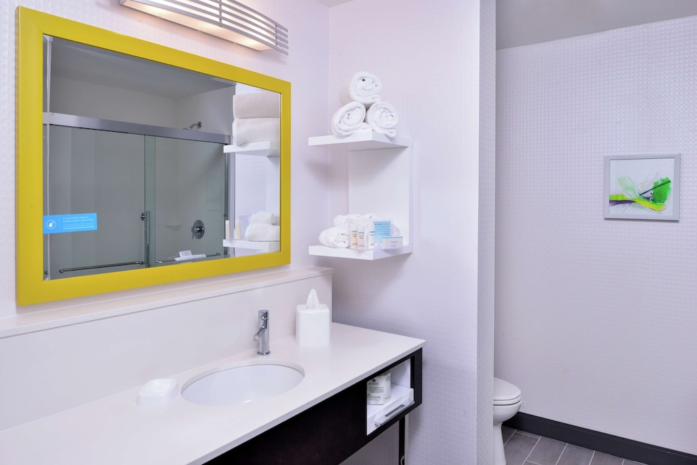 Hampton Inn & Suites Atlanta Marietta - photo 18