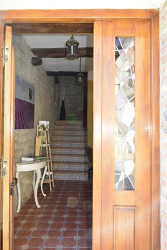 Casa Rural Kandela Etxea — 4-Star Luxury Hotel in Lapuebla De Labarca, Spain