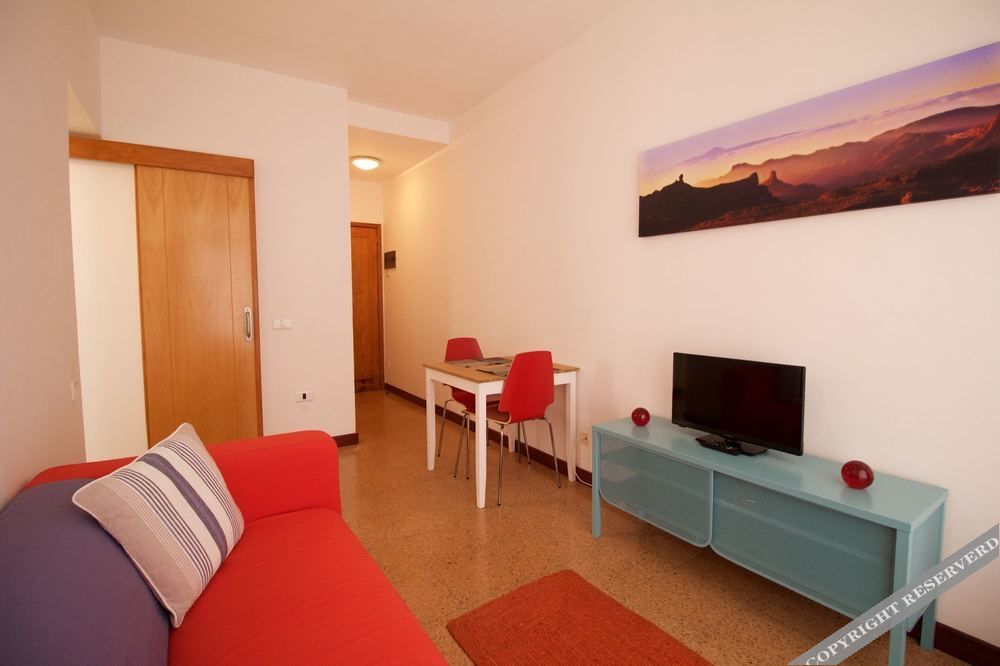 Lightbooking Rosamar 402 in Las Palmas De Gran Canaria, Spain