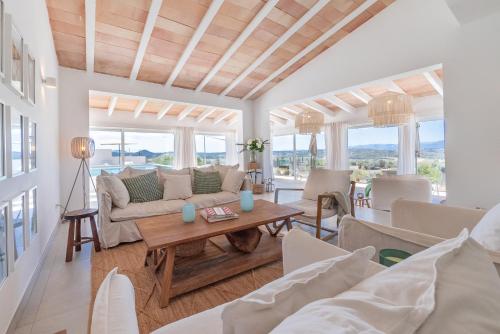 Finca Es Moli Ariany in Ariany, Spain