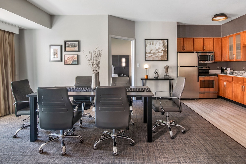 Residence Inn Phoenix Glendale Sports & Entertainment District - photo 13