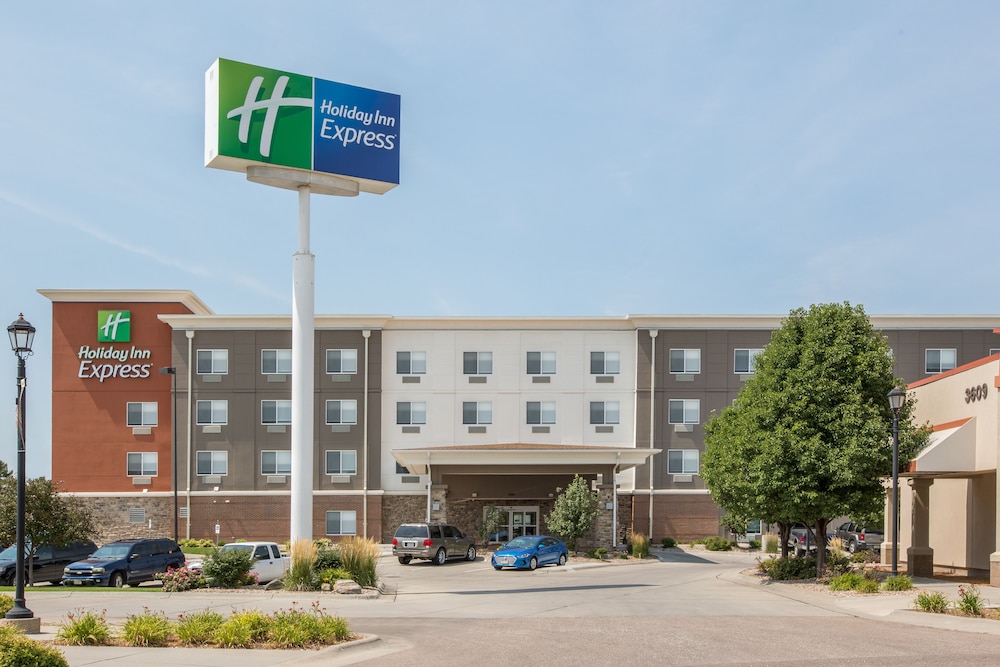 Holiday Inn Express Hastings by IHG - carbon neutral hotel in Hastings