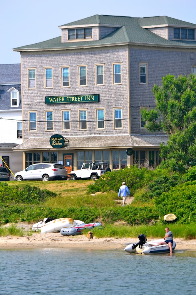 Water Street Inn in New Shoreham, United States