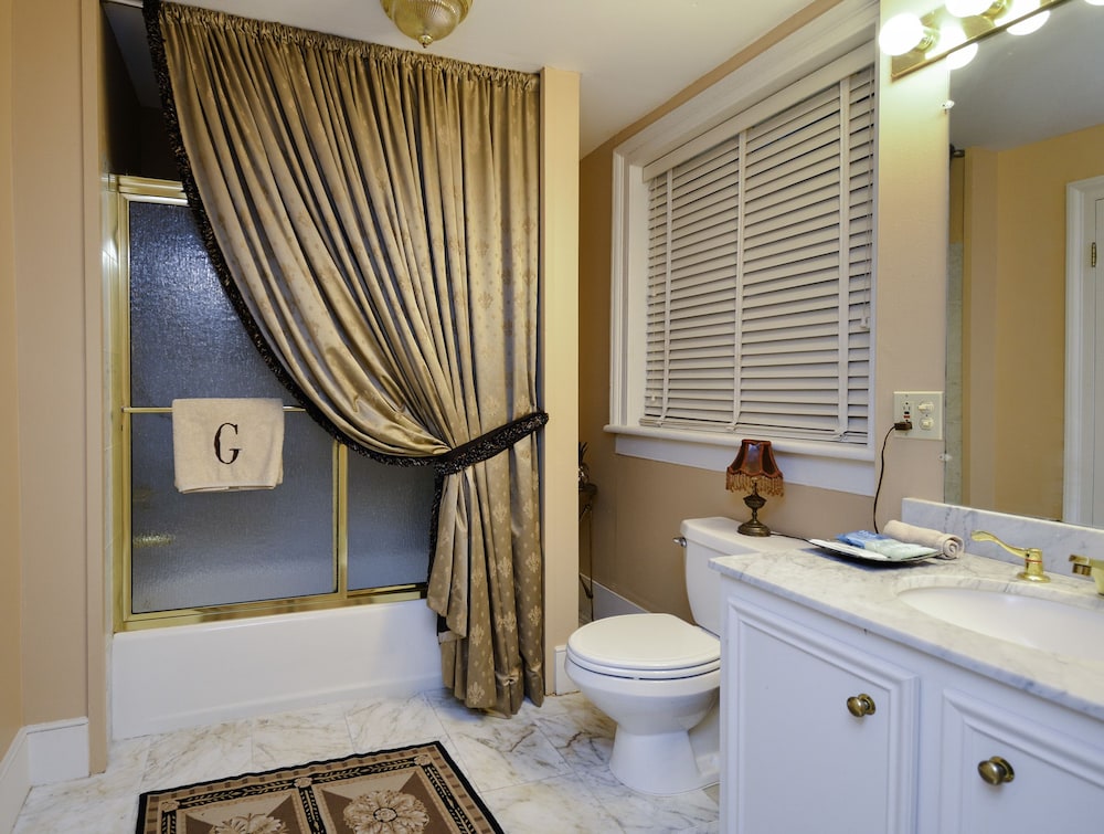 Choctaw Hall Bed and Breakfast - photo 14