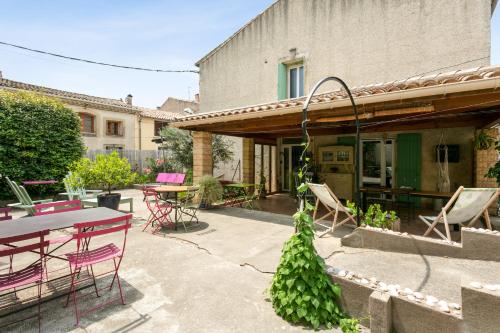 La Clé D'or - carbon neutral hotel in Servian