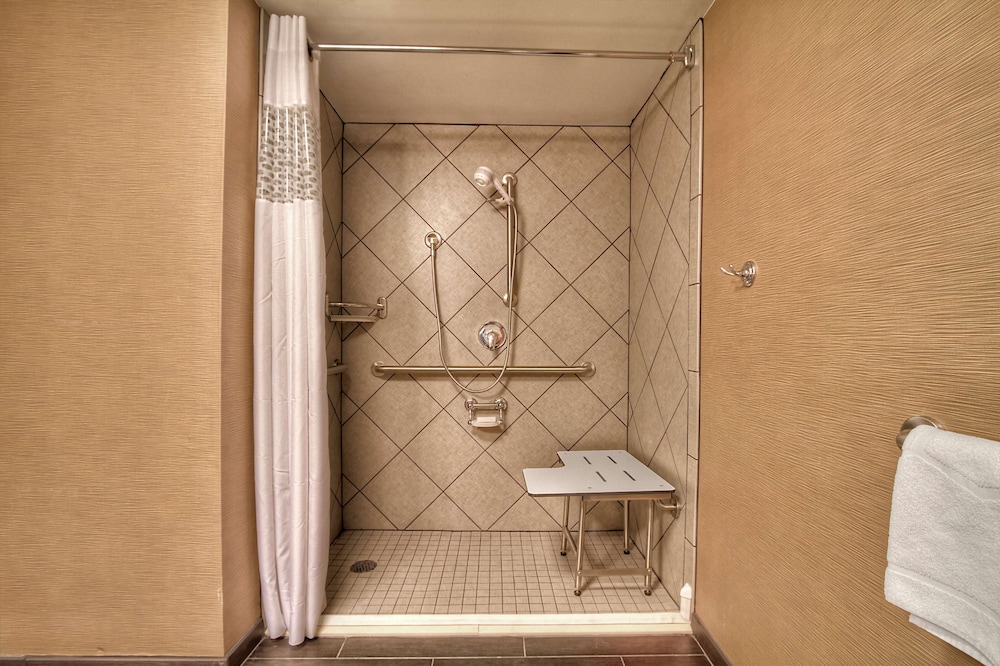 Hampton Inn Jonesville Elkin - photo 13
