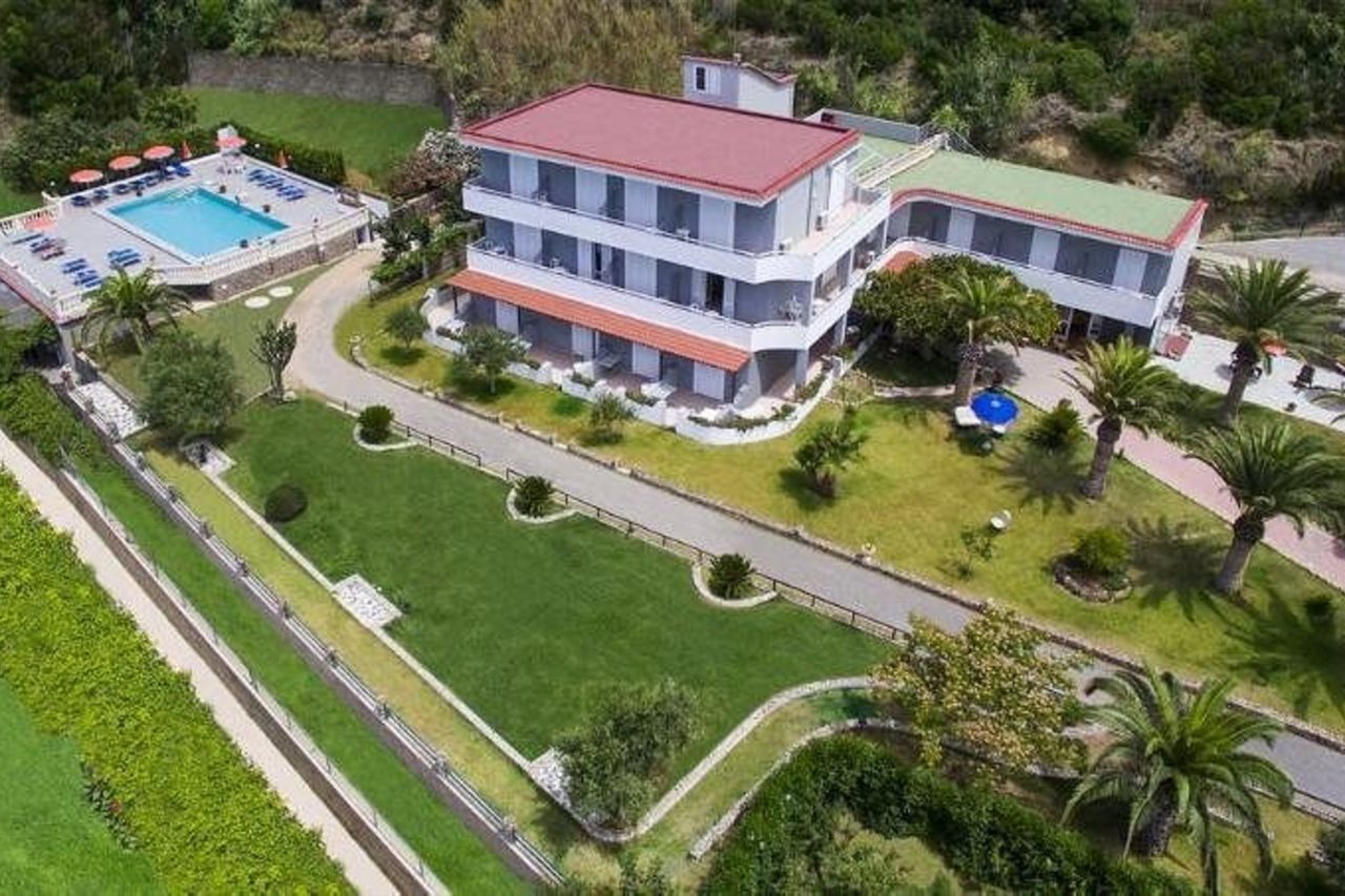 Hotel Villa Rita - carbon neutral hotel in Forio