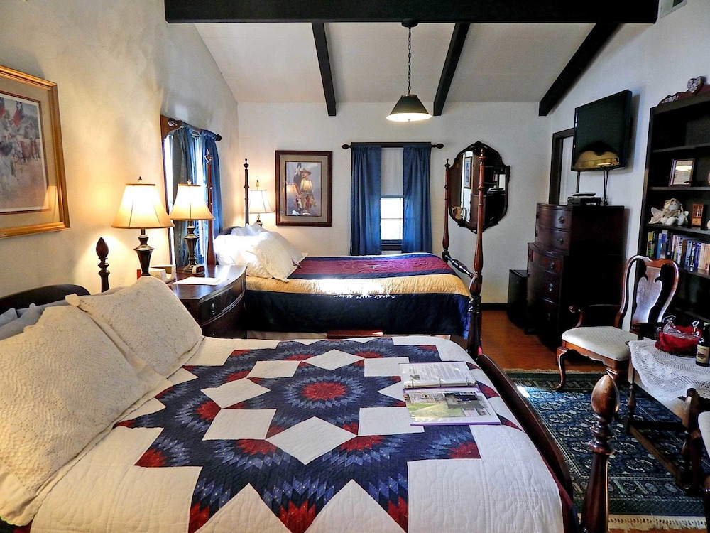 Battlefield Bed & Breakfast Inn - photo 16