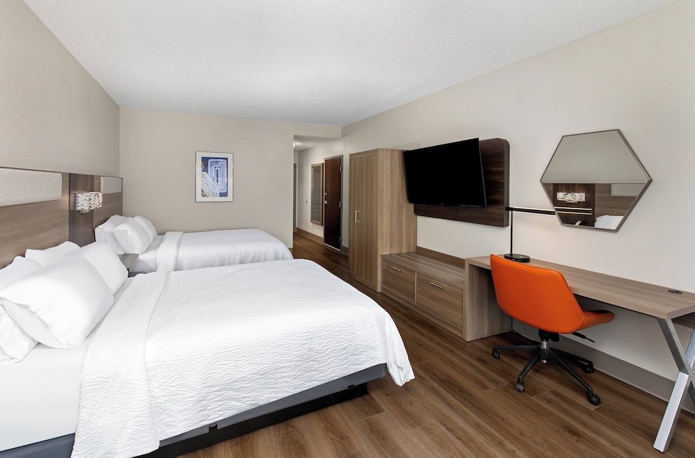 Holiday Inn Express Hotel Ooltewah Springs Chattanooga by IHG - photo 30