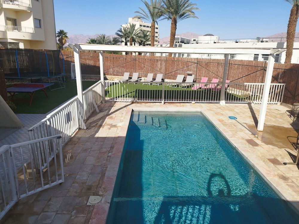 YalaRent Cliff side villa private pool — 4-Star Luxury Hotel in Eilat, Israel