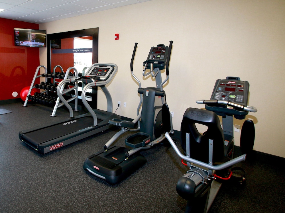 Hampton Inn Suffolk - photo 46
