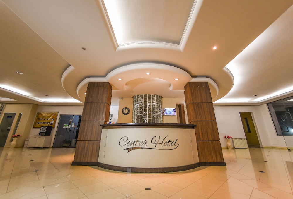 Center Hotel — hotel in Xanxere