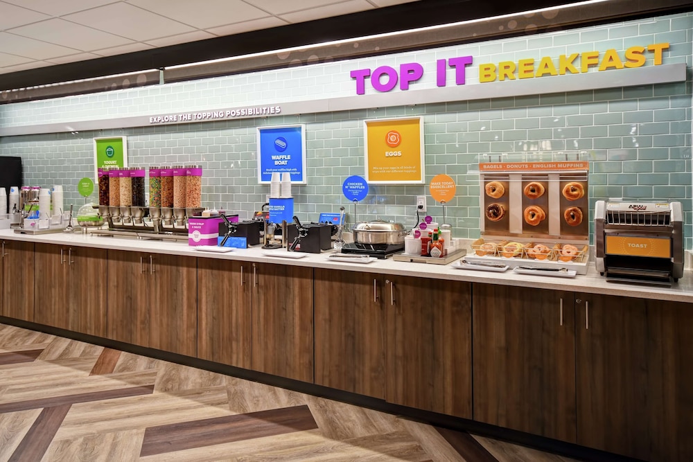 Tru by Hilton Fort Wayne IN - photo 40