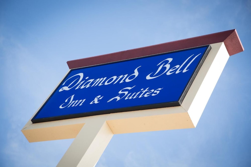 Diamond Bell Inn & Suites - photo 34
