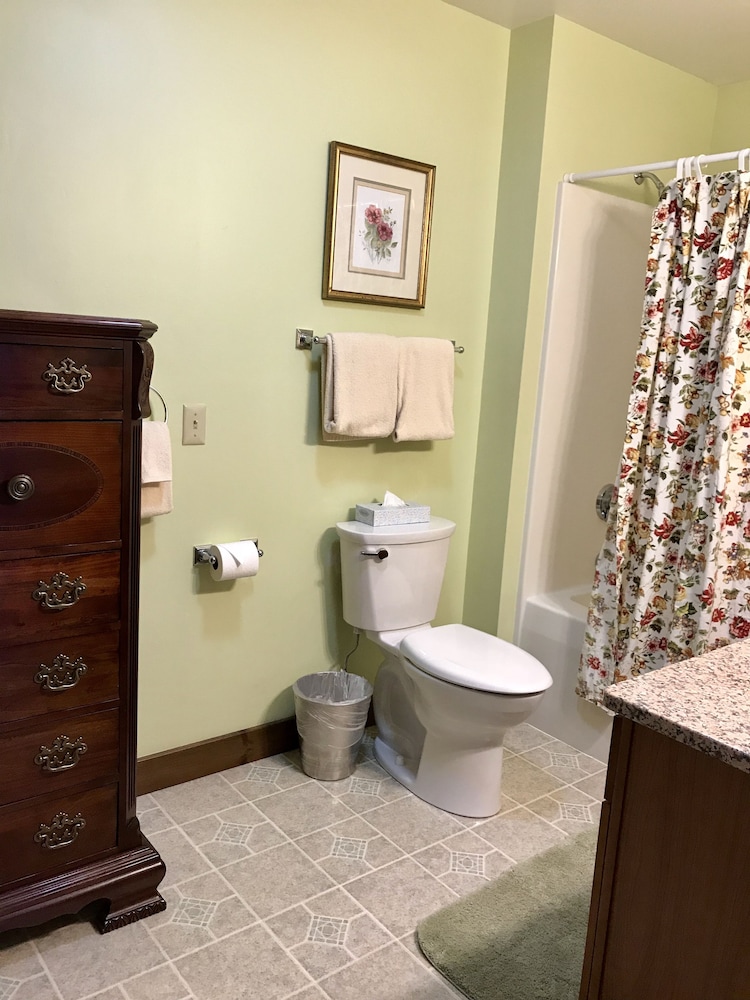 Sand Bar Cottage Inn - photo 76