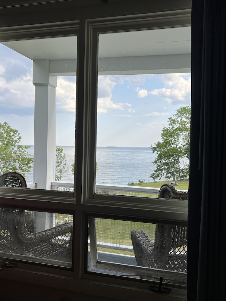 The High Tide Inn - photo 165