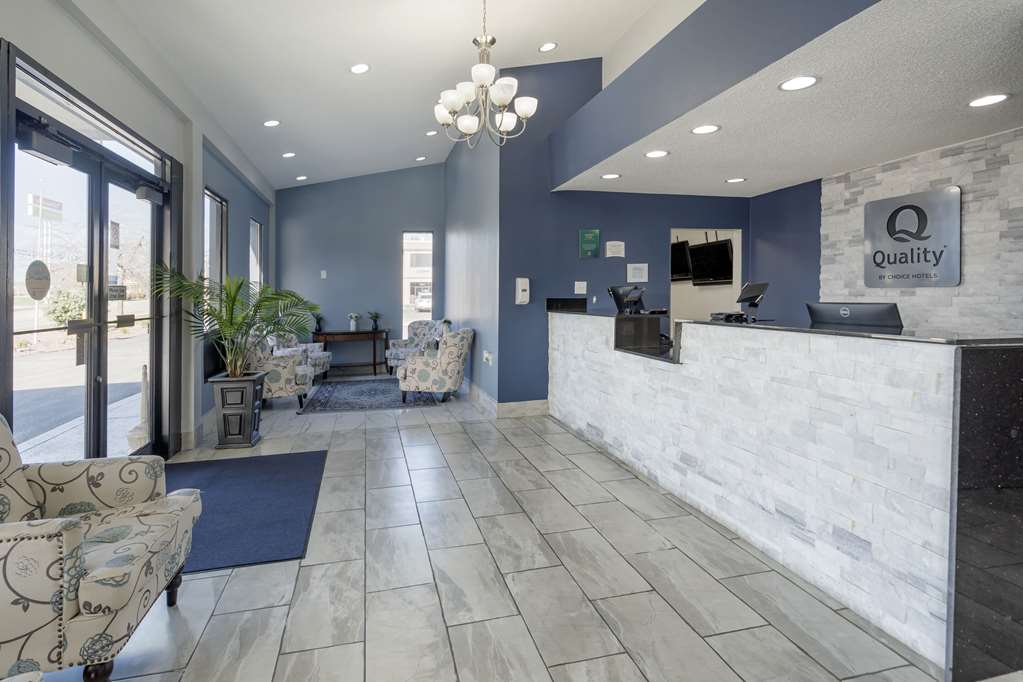 Quality Inn & Suites Bloomington University Area - photo 5