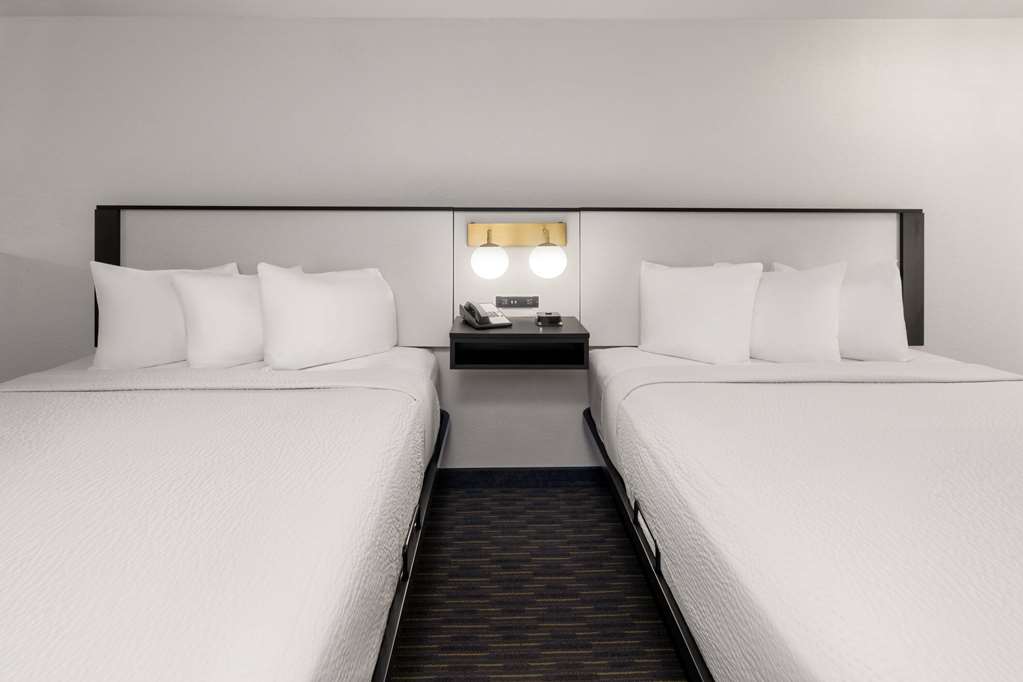 SYLO Hotel Denver Airport a Ramada by Wyndham - photo 32