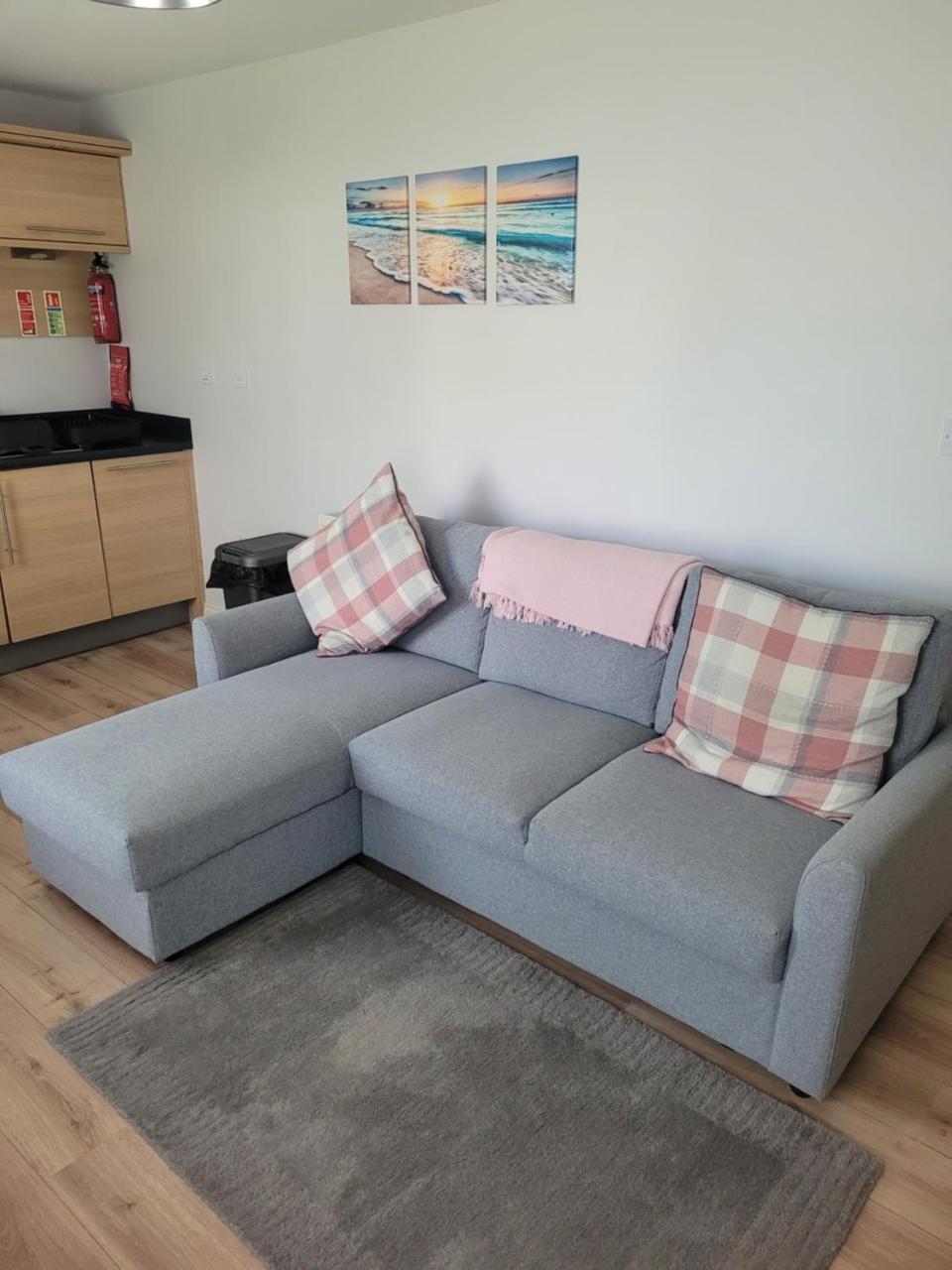 Blue Bay View One Bed Apartment @ the Bay Filey