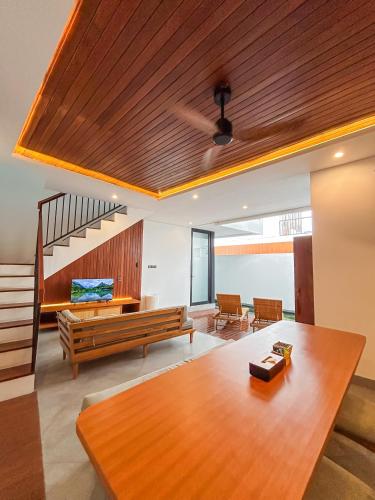 Sudut Padi Villa Ubud by Omkara Experience — 4-Star Luxury Hotel in Ubud, Indonesia