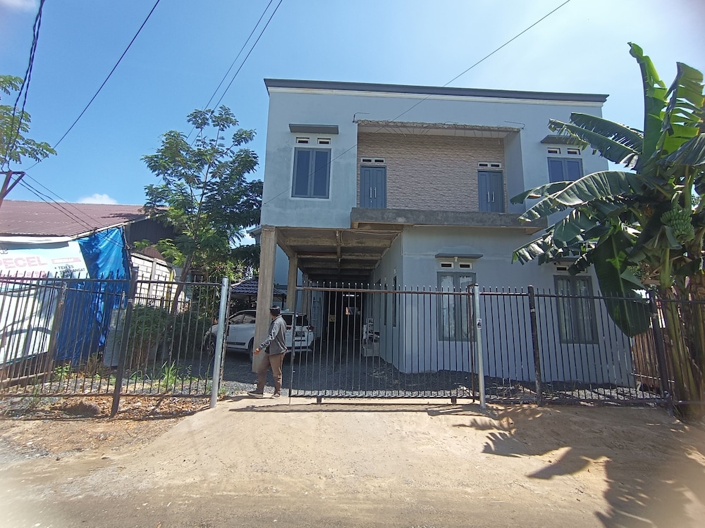 Hotel O Pondok Tawing Rumbih in Banjarmasin, Indonesia