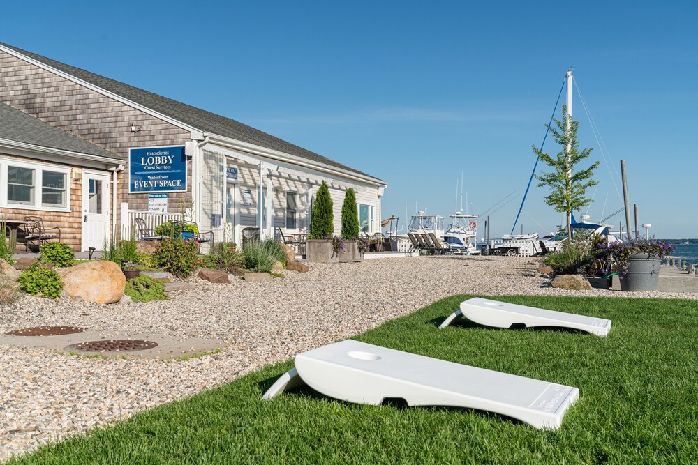 Heron Suites - photo 21