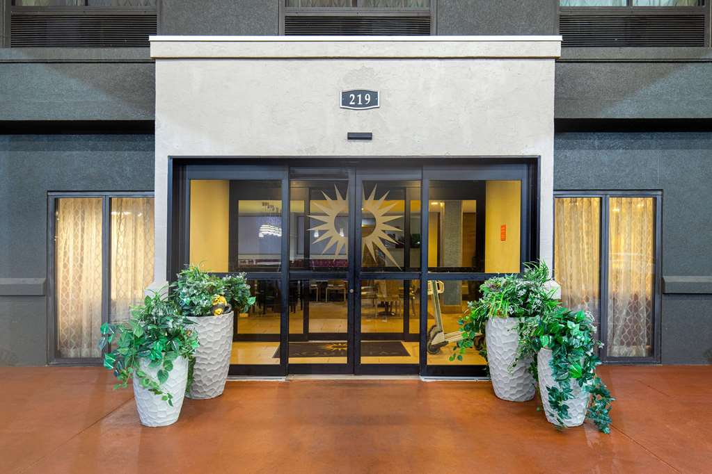 La Quinta Inn by Wyndham Pigeon Forge Dollywood - photo 3