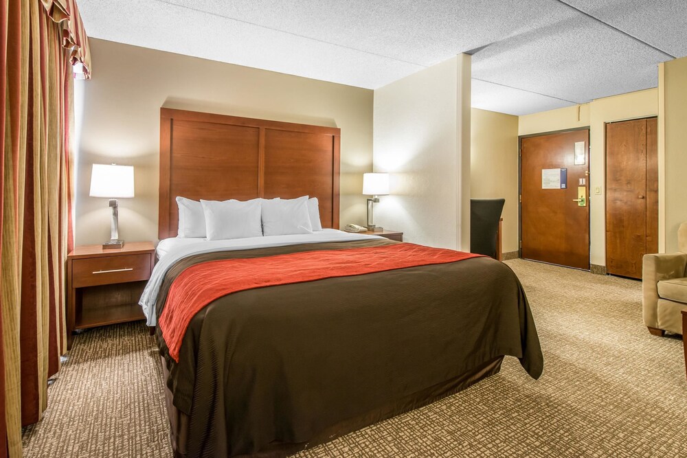 Comfort Inn & Suites Denver Northfield - photo 22