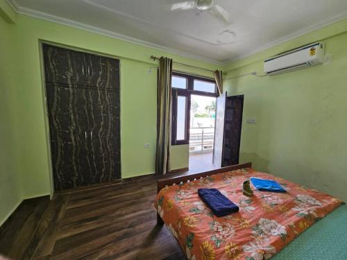 3 BHK in Krishna Nagar Lucknow LKO 201L — 4-Star Luxury Hotel in Lucknow, India