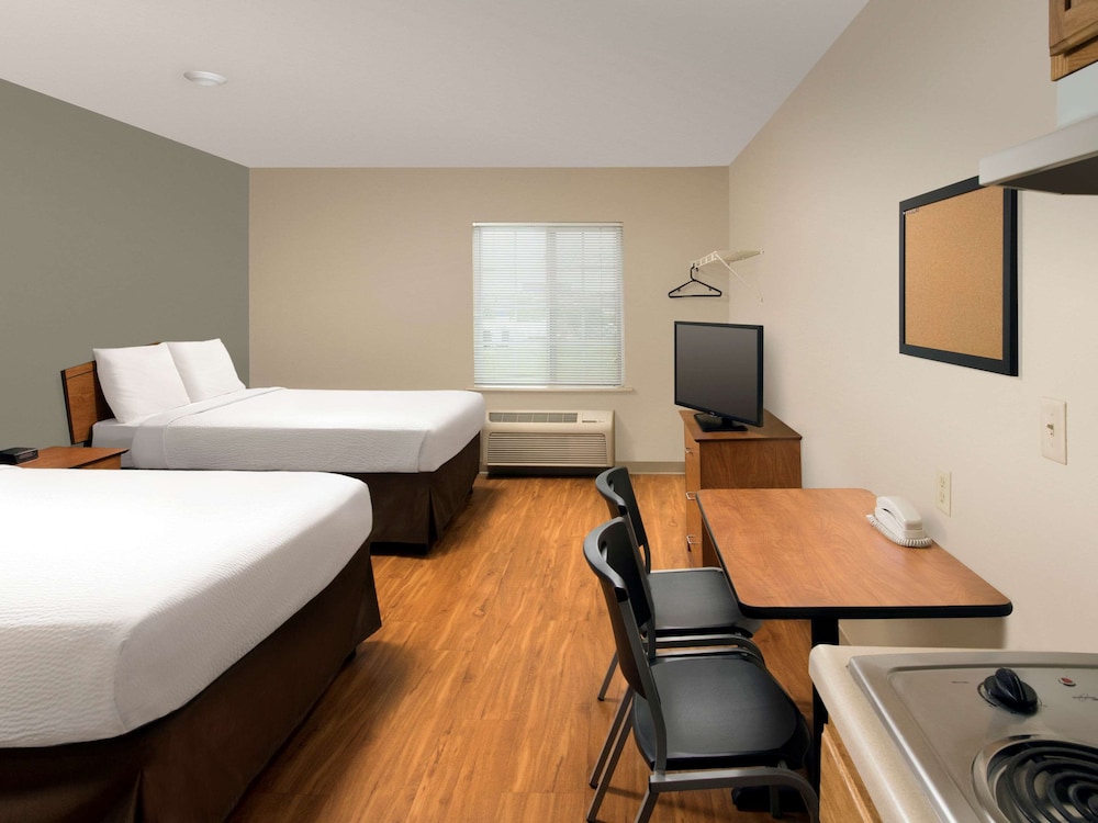 WoodSpring Suites Louisville Clarksville - photo 8