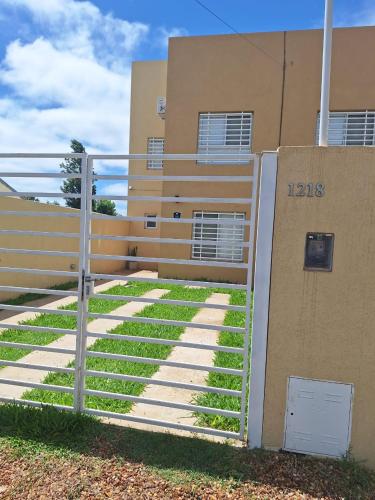 Alberdi 1218 in Colon, Argentina